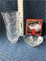 Crystal Glass Lot of 2 Leaf Vase And Christmas