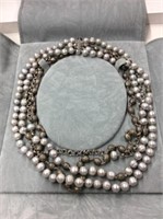 Grey Pearl Like And Metal Necklace