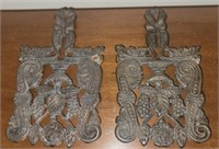 Pair of iron trivets