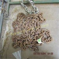 USED 15' CHAIN WITH HOOKS