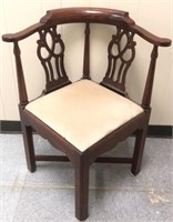 Hickory Ornate Corner Chair