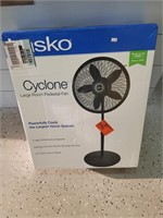 Lasko Cyclone Large Room Pedestal Fan - tested