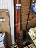 4pc handles/brooms