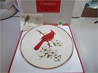 Vtg AVON Cardinal Bird Plate 10&1/4" with box