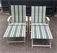 (2) Vintage Patio/Beach Lounge Chairs