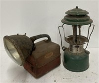 (T) Red Vintage Big Beam Light & Green Coleman