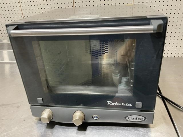 Countertop Cadco Roberta electri convection oven