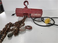 Dayton 300Lb Electric Chain Hoist