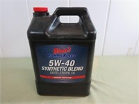 Sealed 2 Gallon Jug of 5W-40