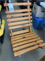 OUTDOOR WOOD FOLDING CHAIR