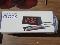 USB Alarm Clock