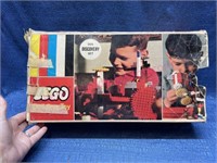 Vtg Lego Discovery Set in original box