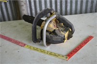 McCulloch 110 Chainsaw (Turns Free)"Untested"