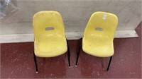 Vintage children’s chairs- lot of 2