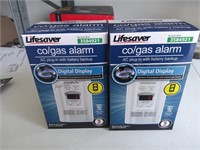 2 CO2 gas Alarms 9V battery included