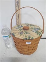 longaberger basket with lid & protector