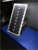 12 V solar panel charger batteries not included...