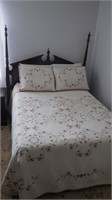Vintage Mahogany Queen Bed