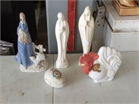 Norcrest Mary figures,Avon chicken,figurine