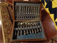 Rogers Stainless Silverware Set in Case
