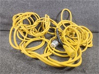 Heavy duty extension cord