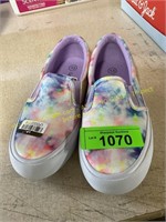 Kids size 13 rainbow slip on shoes