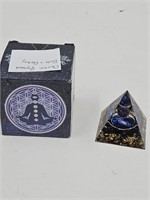 2' Chakra Pyramid Earth / Galazy