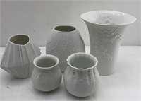 Kaiser White Vases 8in