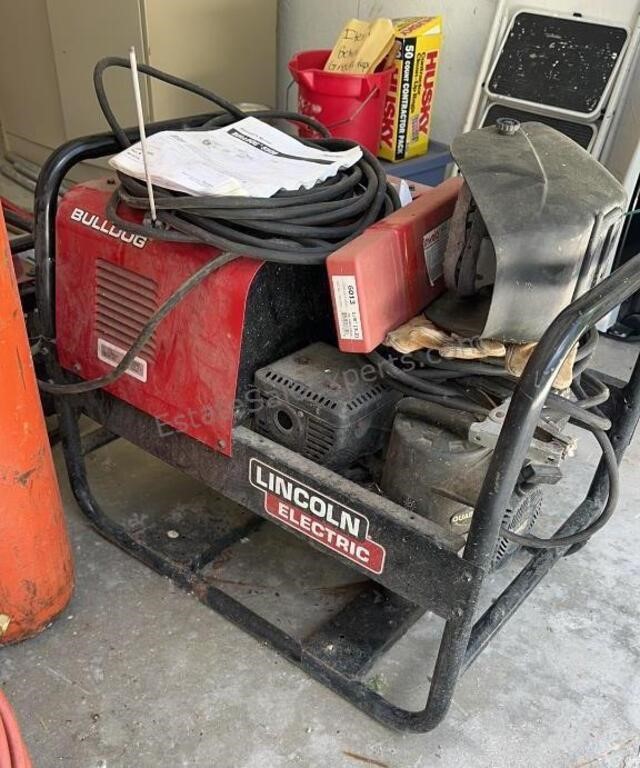 Lincoln Elec Bulldog 5500 Gas Welder