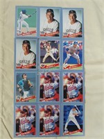 Qty (24) Assorted 1993 Hostess Baseball Cards