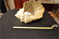 LARGE CERAMIC SEASHELL