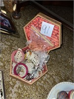 jewelry lot & jewelry box