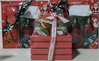 LOT OF LOVERY CHRISTMAS BATH GIFT SETS