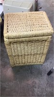 Wicker hamper