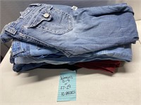 10 pairs women’s 5-7 or 27-29 jeans