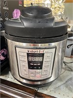 Instant Pot Electric Pressure Cooker 8 Qt