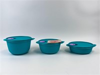 New Tupperware Turquoise Bowls W/ Microwave Lids