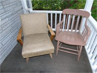 2 Vintage Chairs - wooden & Vinyl