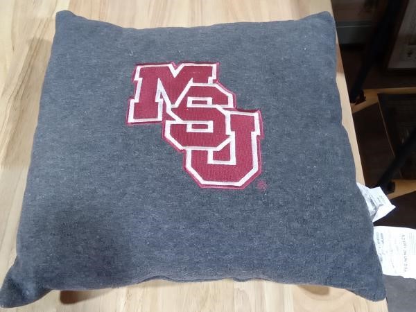 Mississippi State Throw pillow