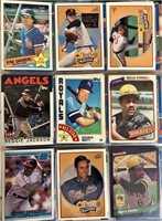 over 390 baseball cards in binder 3 Nolan Ryan