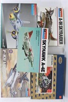 (4) Airplane Model Kits & (1) Helicopter Kit