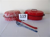 Red & White Enamelware Roasters & 2 spoons