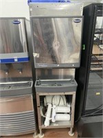 Follett Symphony Series Water/Ice Dispenser