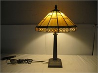 TIFFANY STYLE LAMP