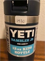 YETI JR 12OZ KIDS BOTTLE- NAVY