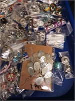 BEADS & THINGS / JEWELRY MAKING SUPPLIES