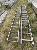 30' Aluminum Step Ladders