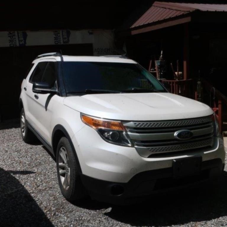 2015 Ford Explorer, 4WD, Leather Seats,