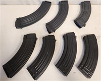 P - LOT OF 7 AMMO MAGS (Q44)