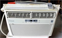 Working!! Frigidaire Air Conditioner with remote